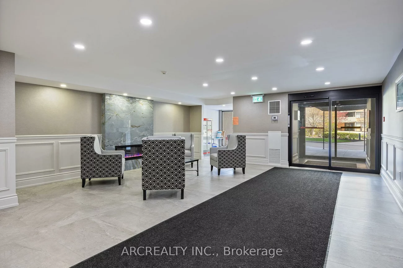 90, Fisherville, Westminster-Branson, Toronto