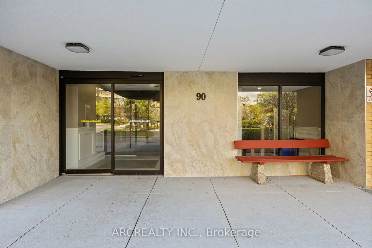 90, Fisherville, Westminster-Branson, Toronto