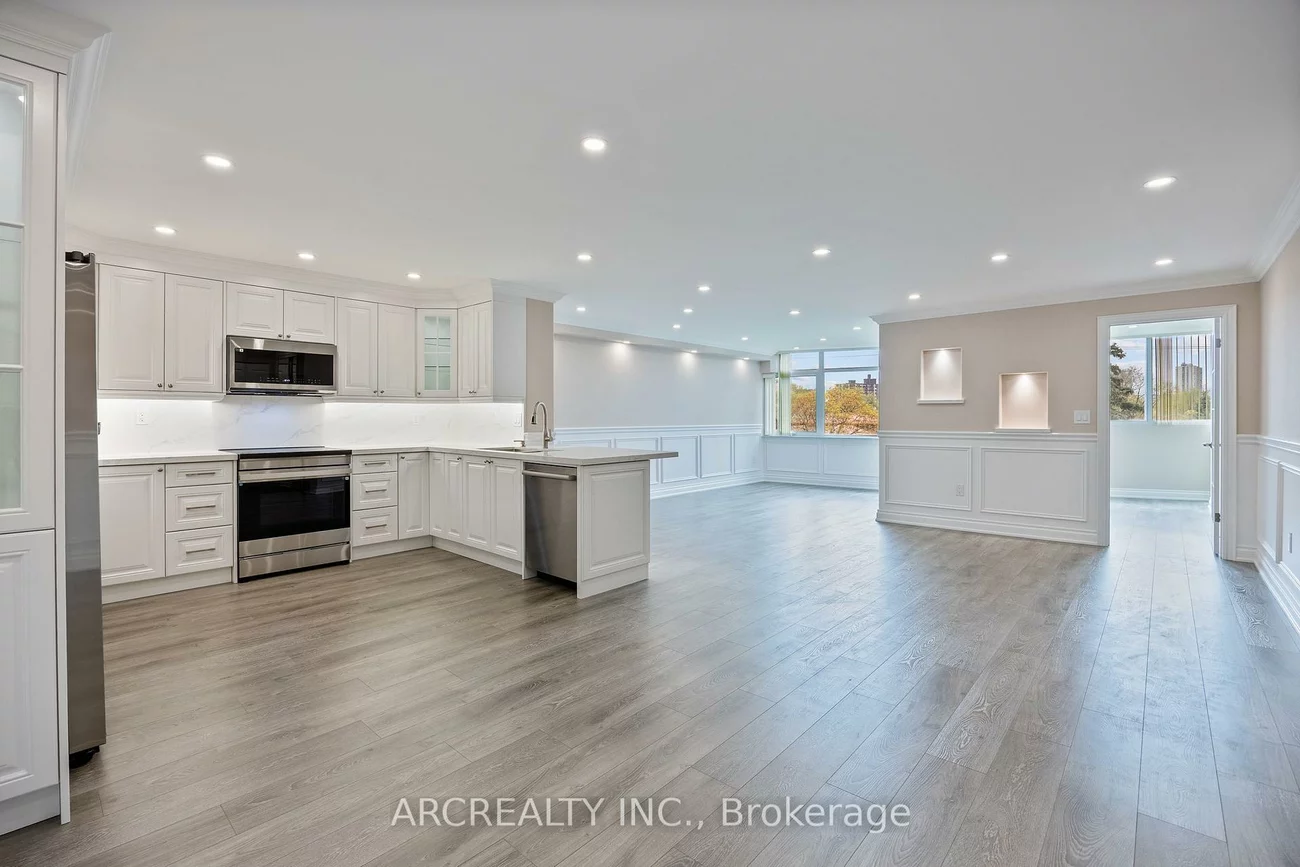 90, Fisherville, Westminster-Branson, Toronto