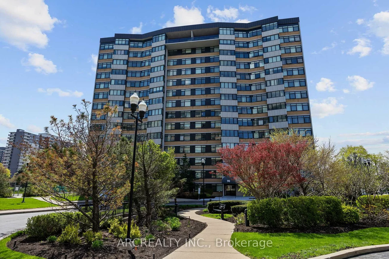 90, Fisherville, Westminster-Branson, Toronto