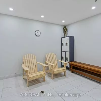 90, Fisherville, Westminster-Branson, Toronto