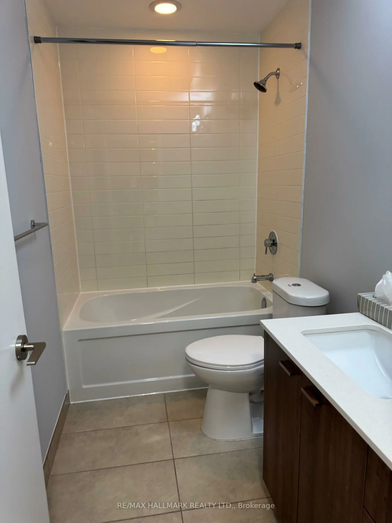 30, Roehampton, Mount Pleasant West, Toronto