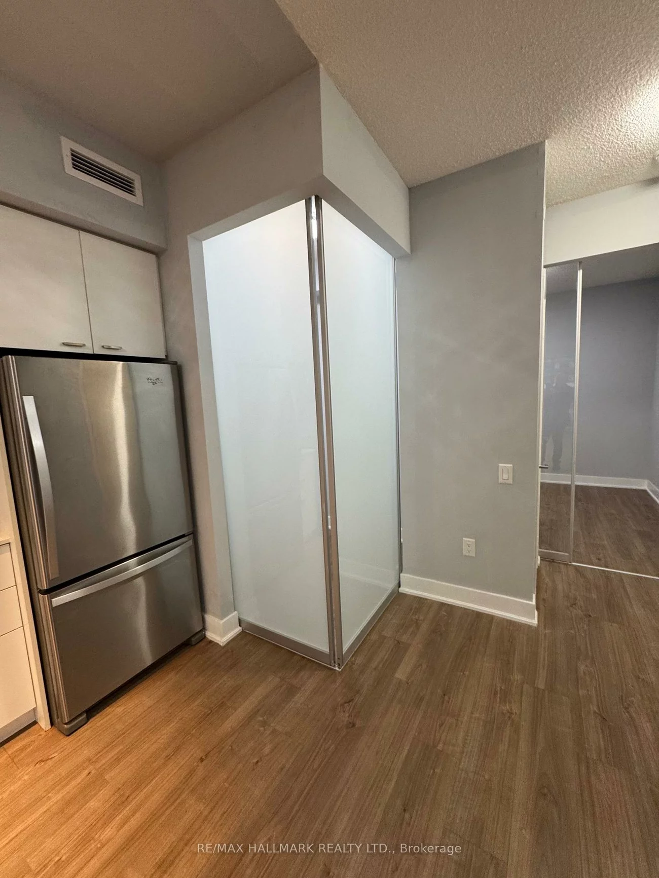 30, Roehampton, Mount Pleasant West, Toronto