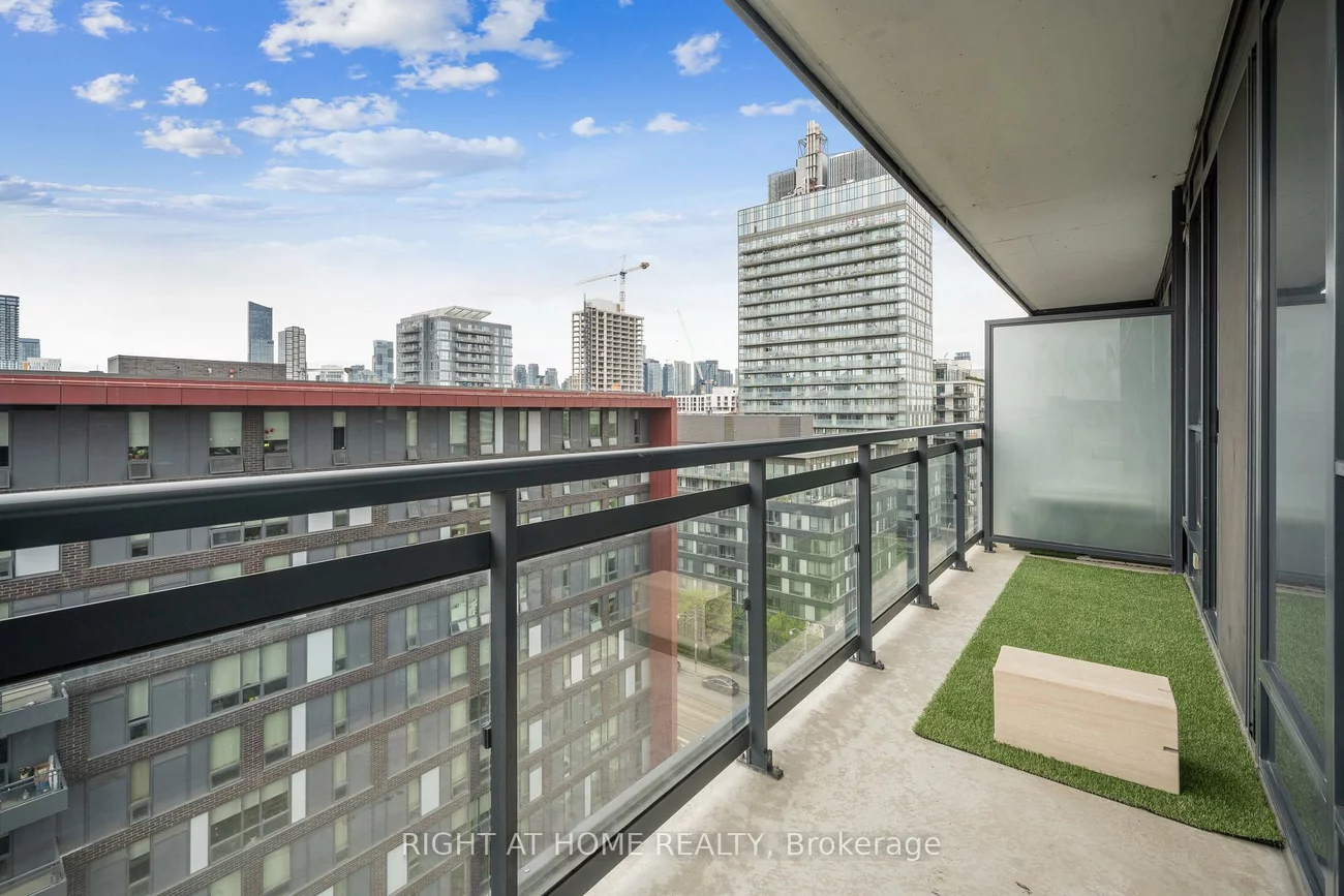 225, Sackville, Regent Park, Toronto
