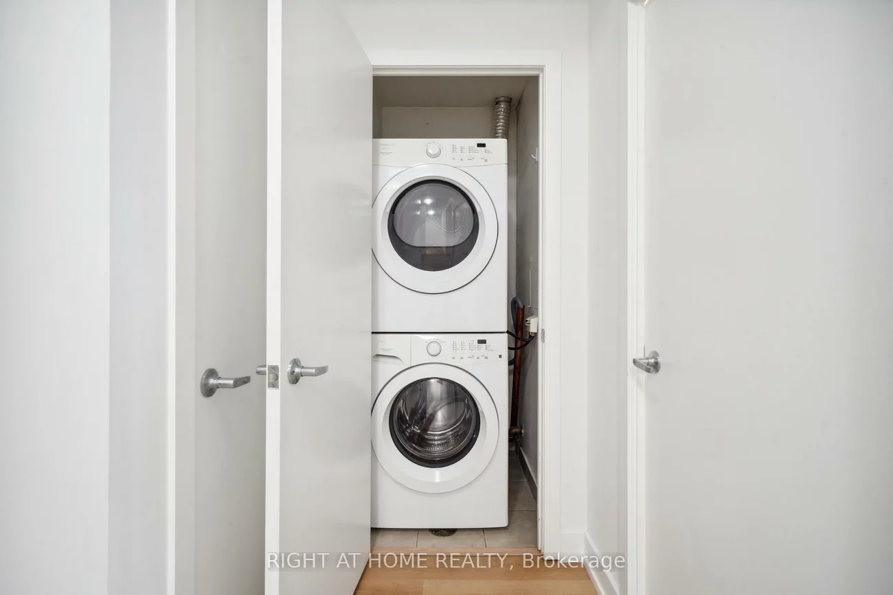 225, Sackville, Regent Park, Toronto
