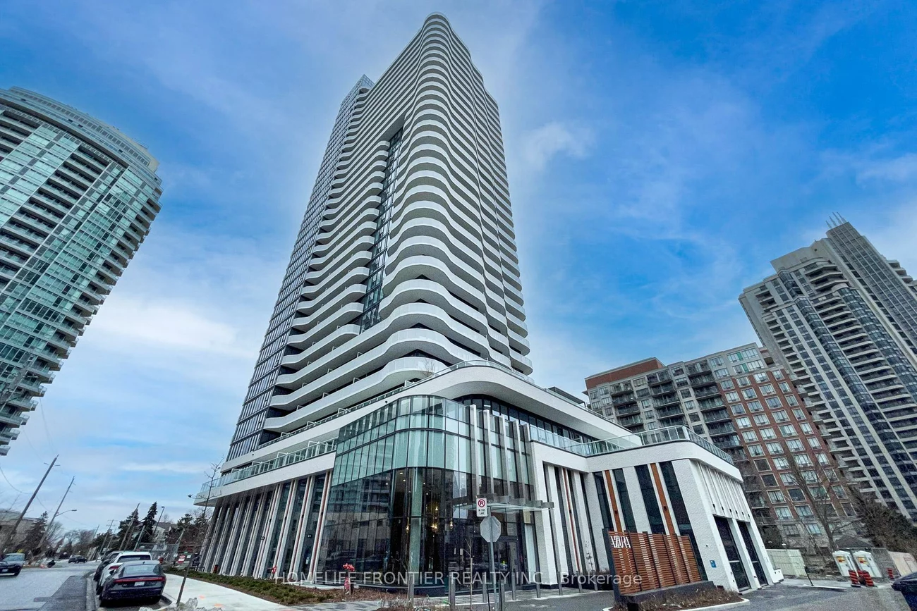 15, Holmes, Willowdale East, Toronto