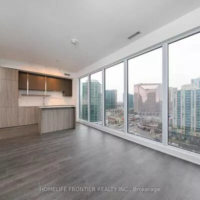 15, Holmes, Willowdale East, Toronto
