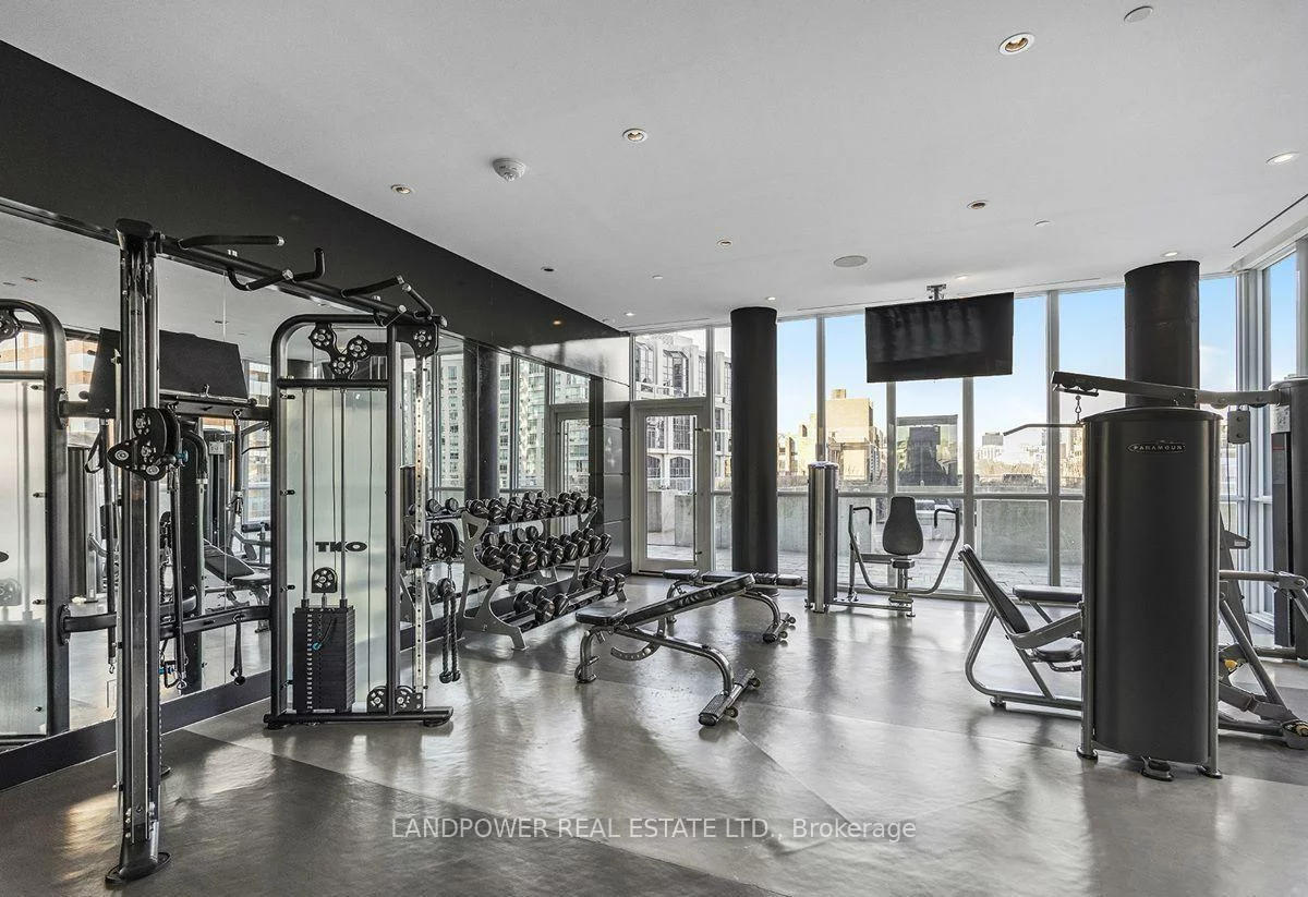 32, Davenport, Annex, Toronto