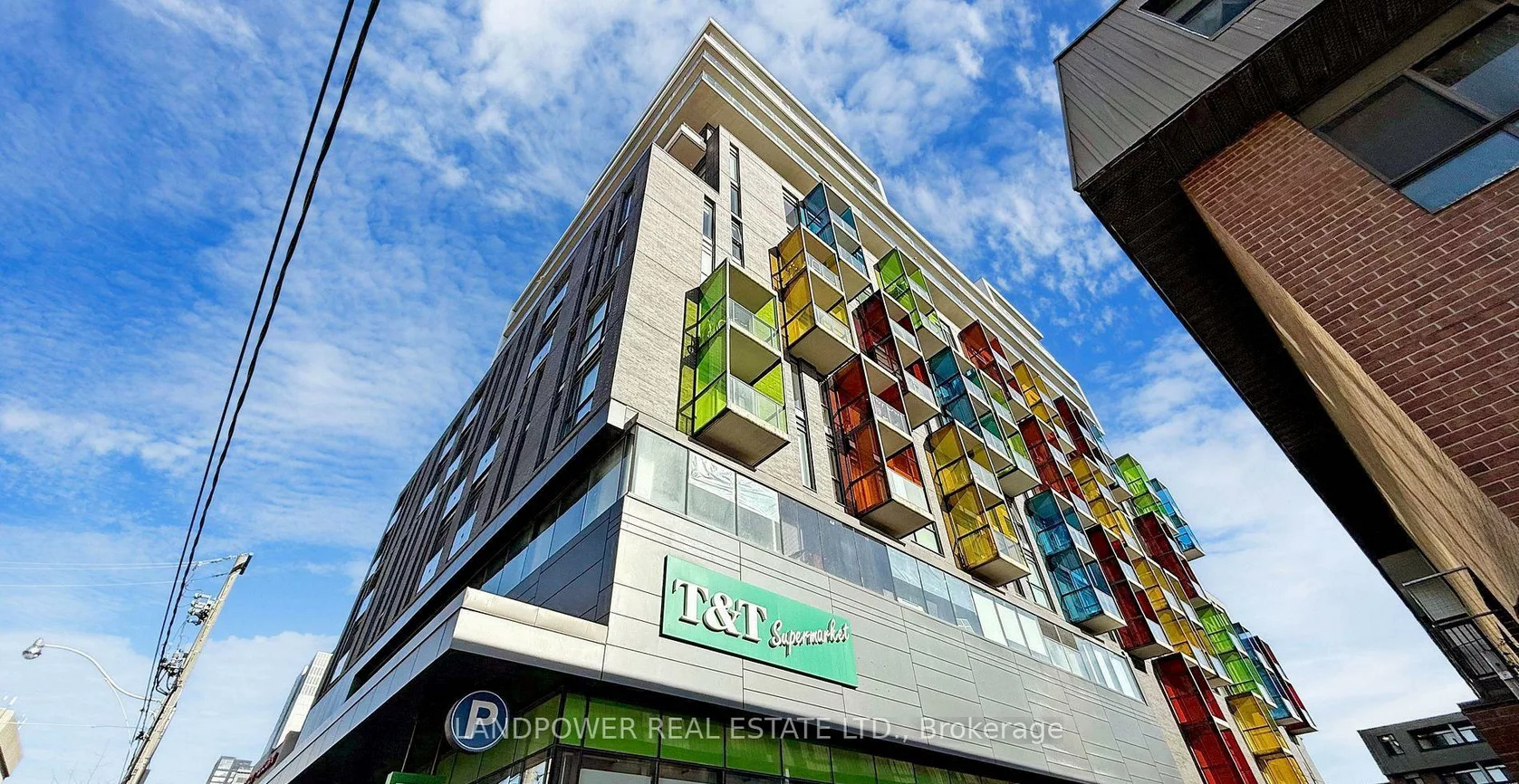 297, College, Kensington-Chinatown, Toronto