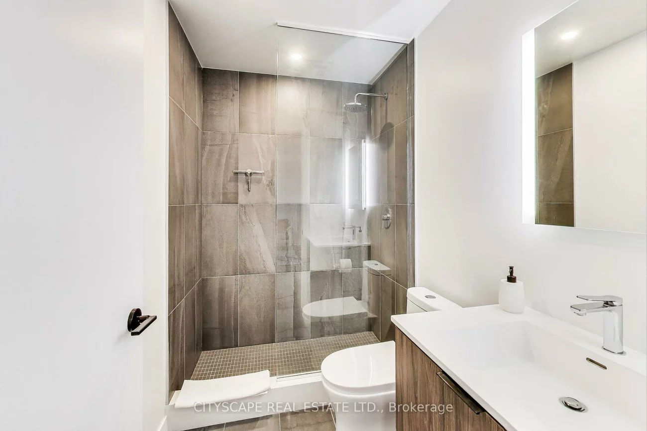 185, Alberta, Oakwood Village, Toronto