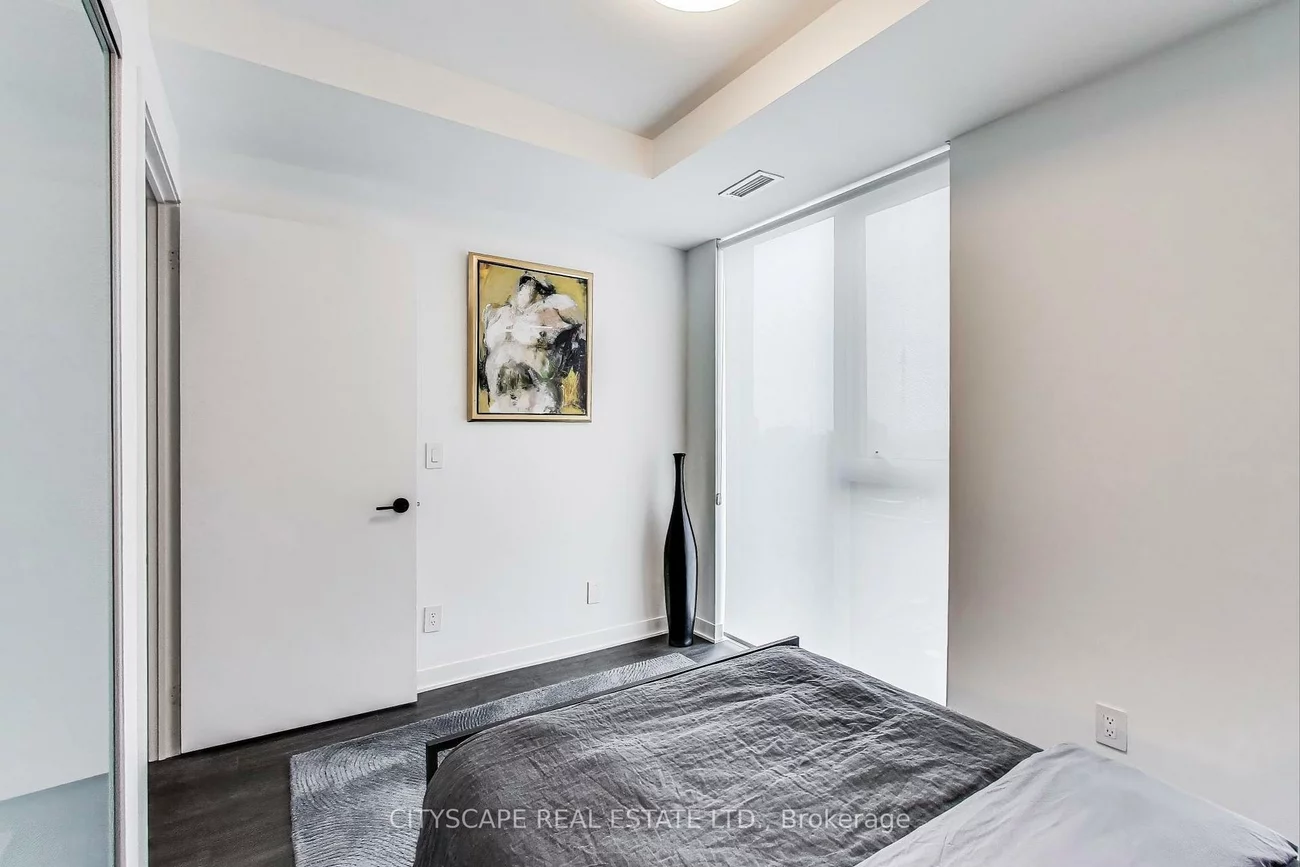 185, Alberta, Oakwood Village, Toronto