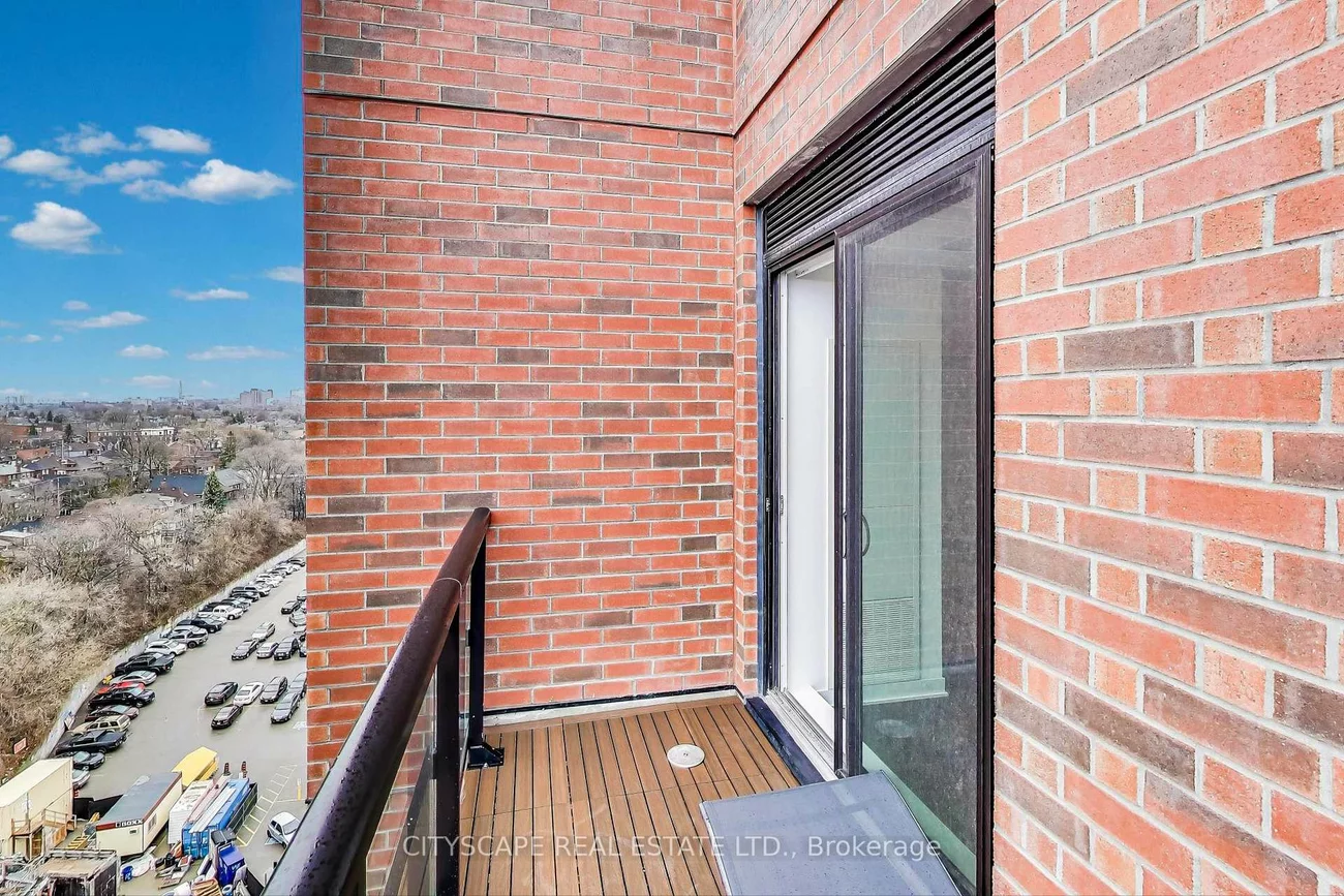 185, Alberta, Oakwood Village, Toronto
