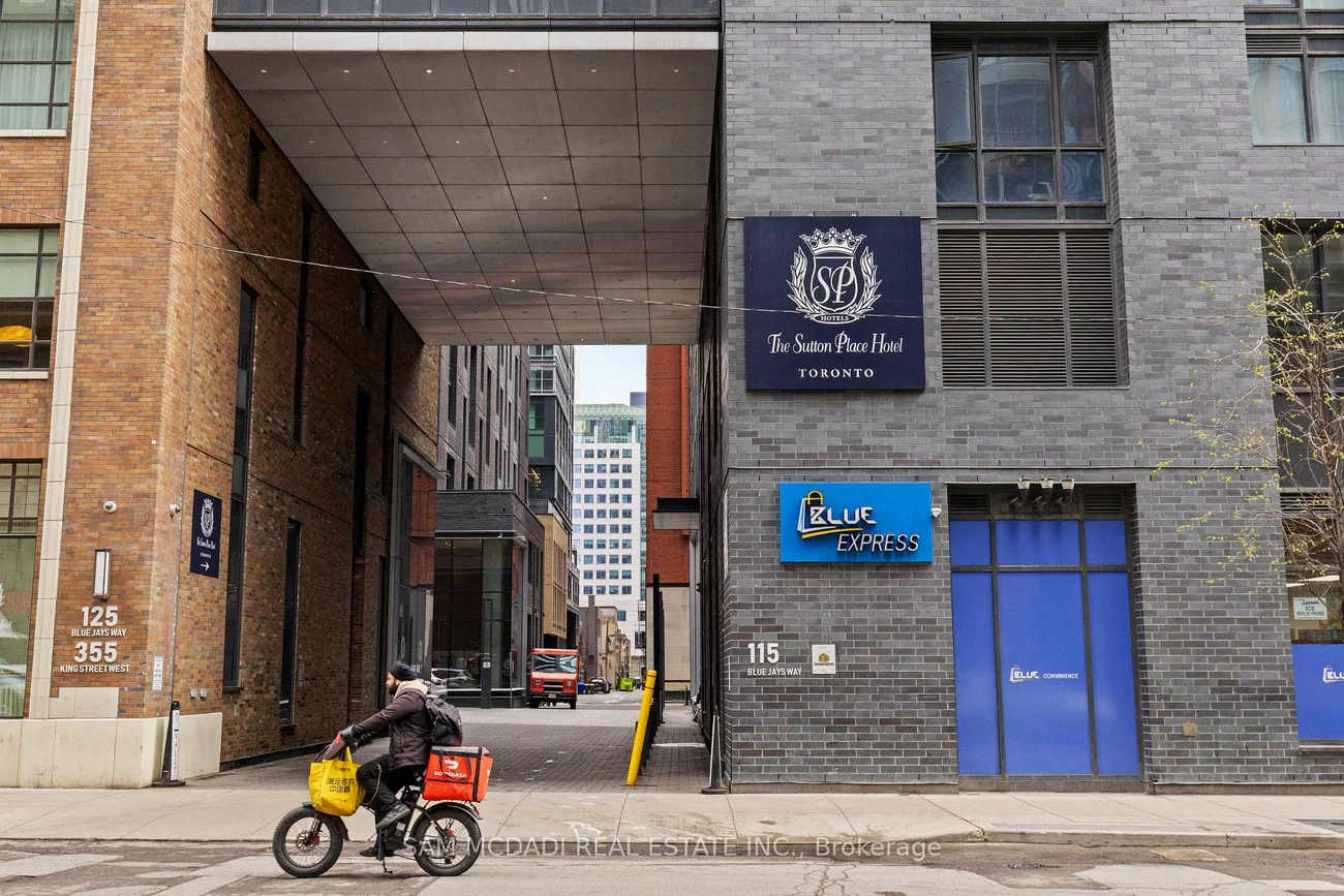 115, Blue Jays, Waterfront Communities C1, Toronto