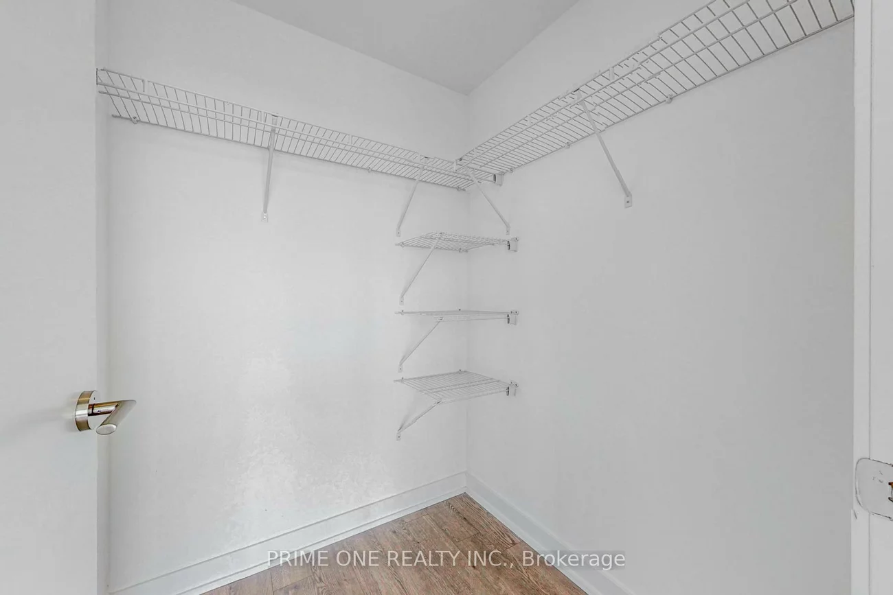 50, O'Neill, Banbury-Don Mills, Toronto