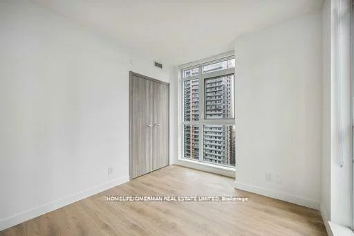 38, Widmer, Waterfront Communities C1, Toronto