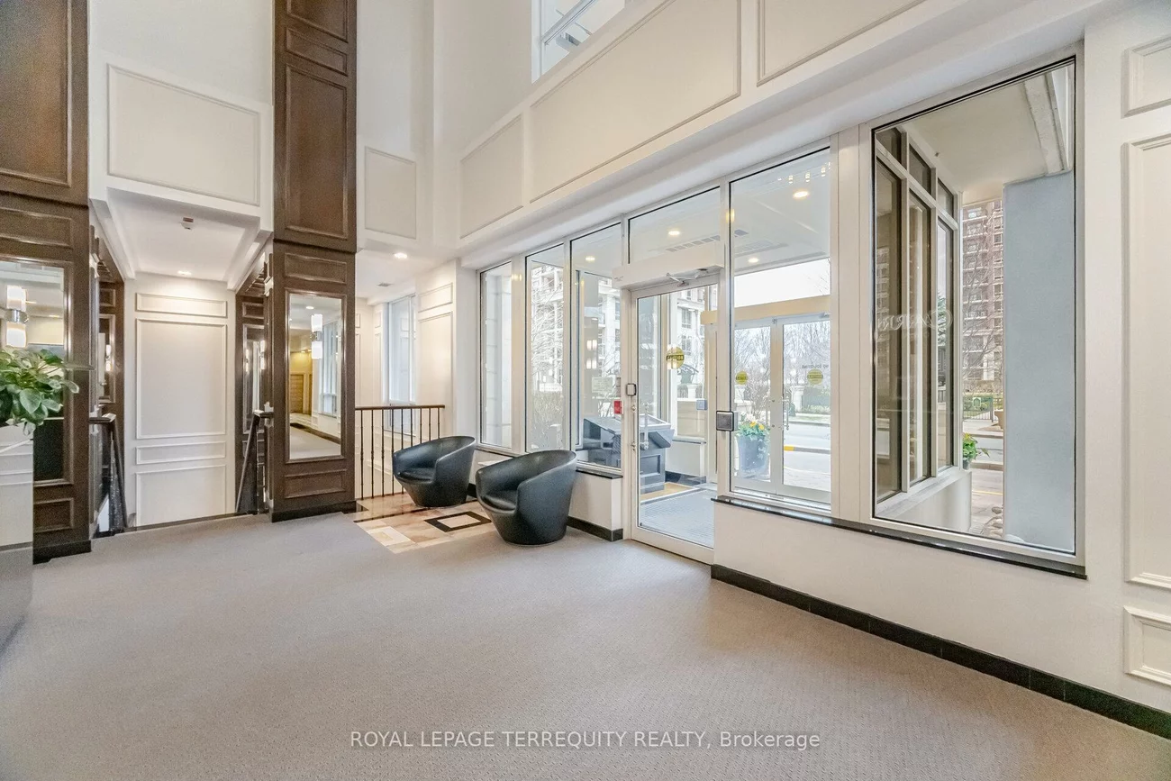 1101, Leslie, Banbury-Don Mills, Toronto