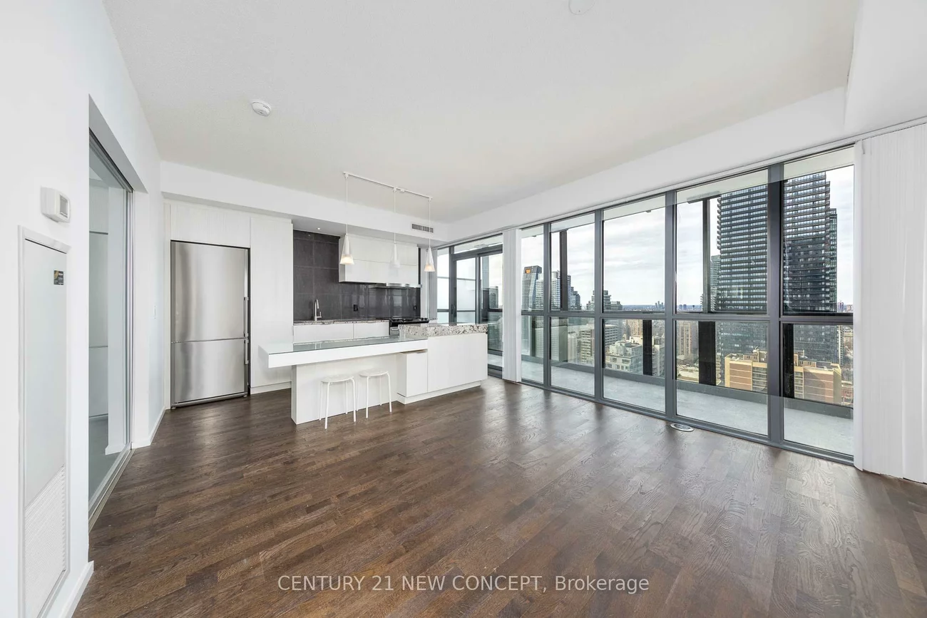 101, Charles, Church-Yonge Corridor, Toronto