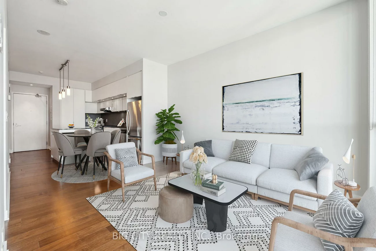 110, Charles, Church-Yonge Corridor, Toronto
