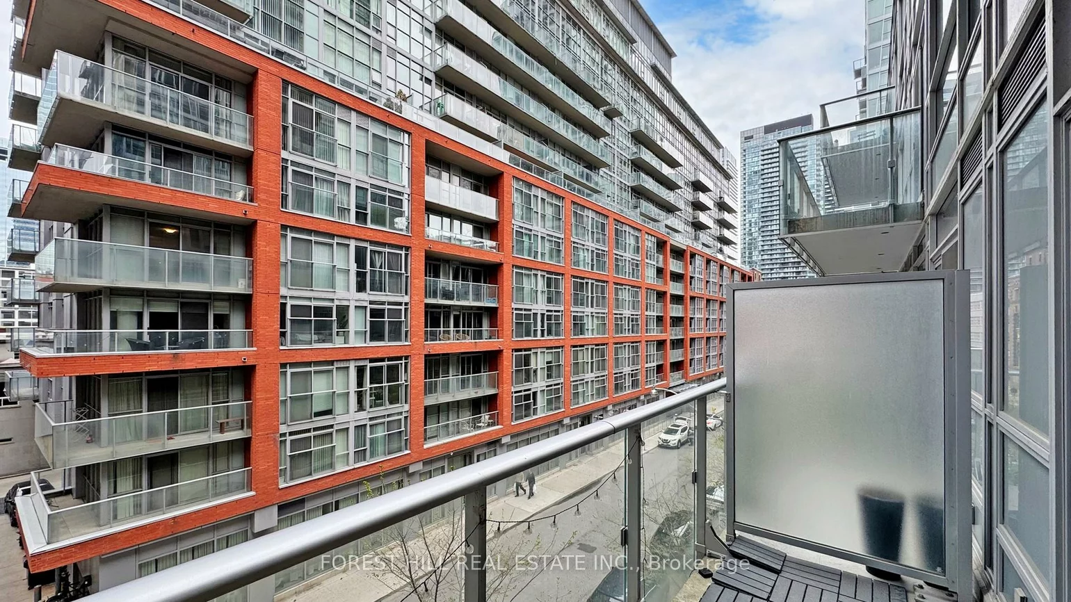 30, Nelson, Waterfront Communities C1, Toronto