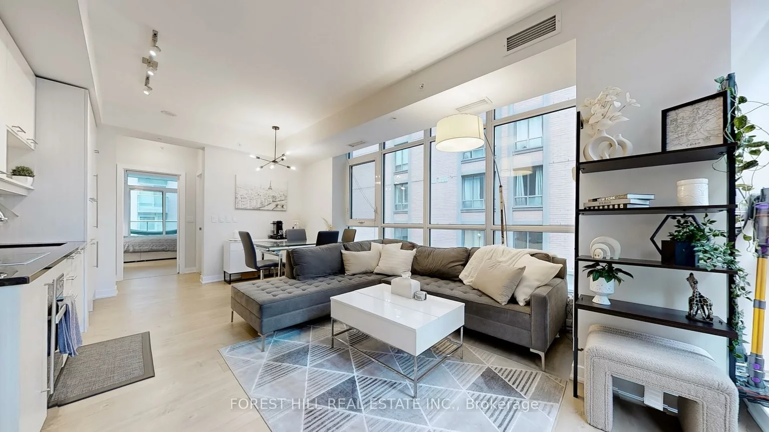 30, Nelson, Waterfront Communities C1, Toronto