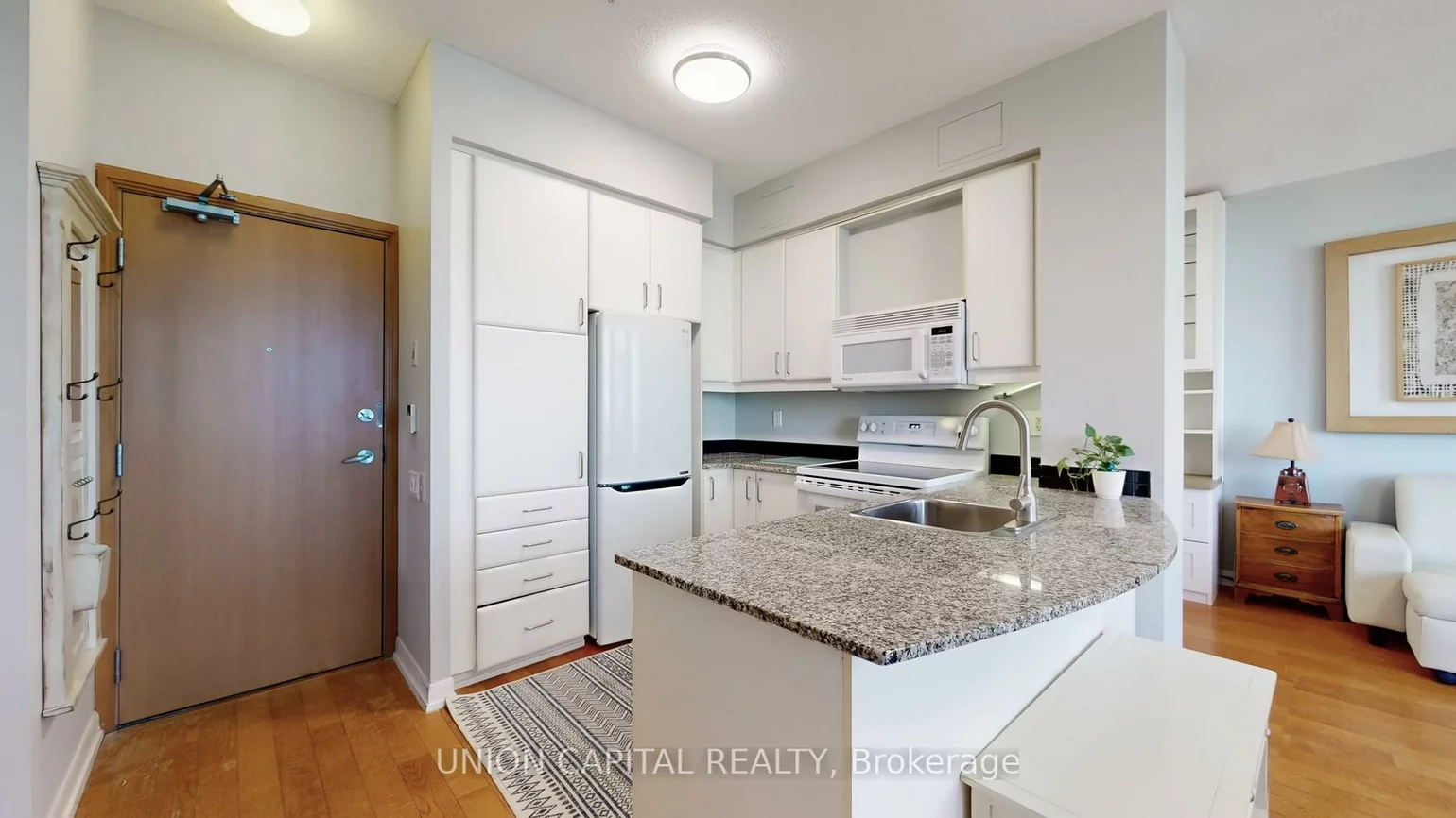 33, Sheppard, Willowdale East, Toronto