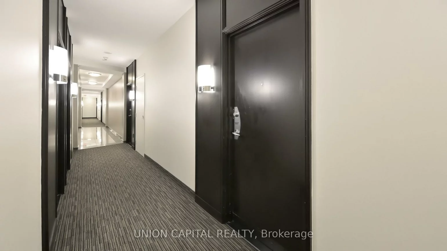 33, Sheppard, Willowdale East, Toronto