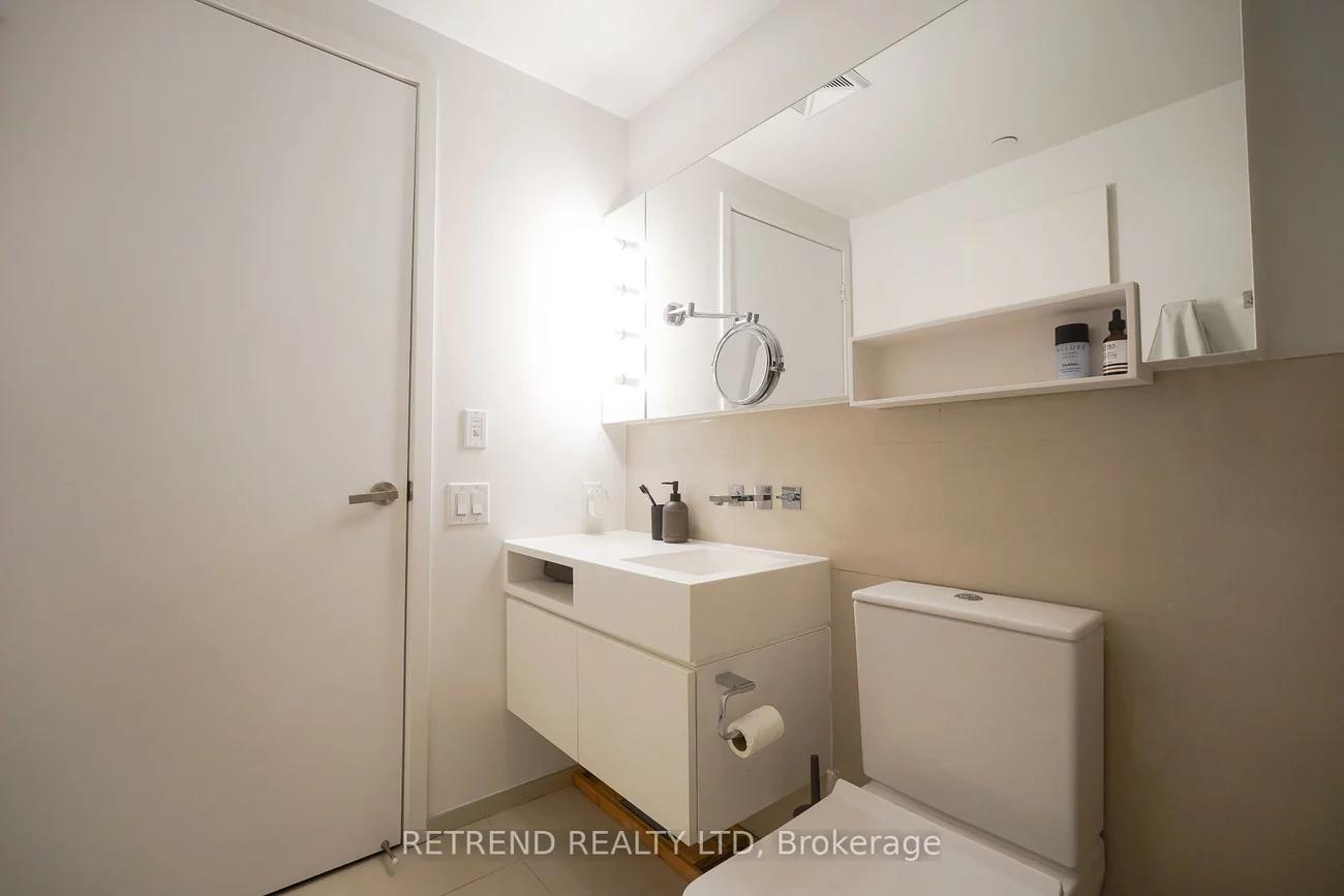 45, Charles, Church-Yonge Corridor, Toronto