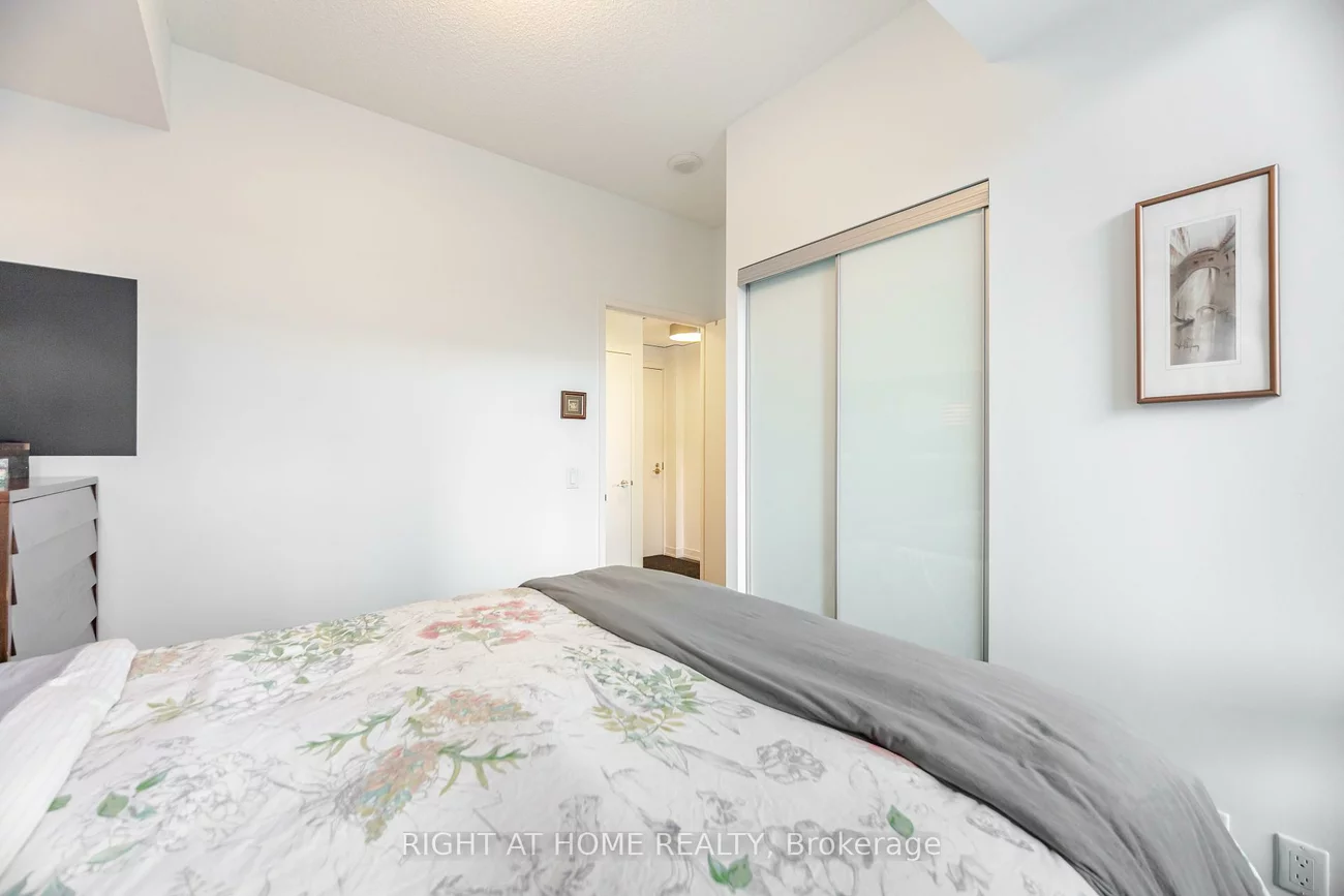 455, Front, Waterfront Communities C8, Toronto