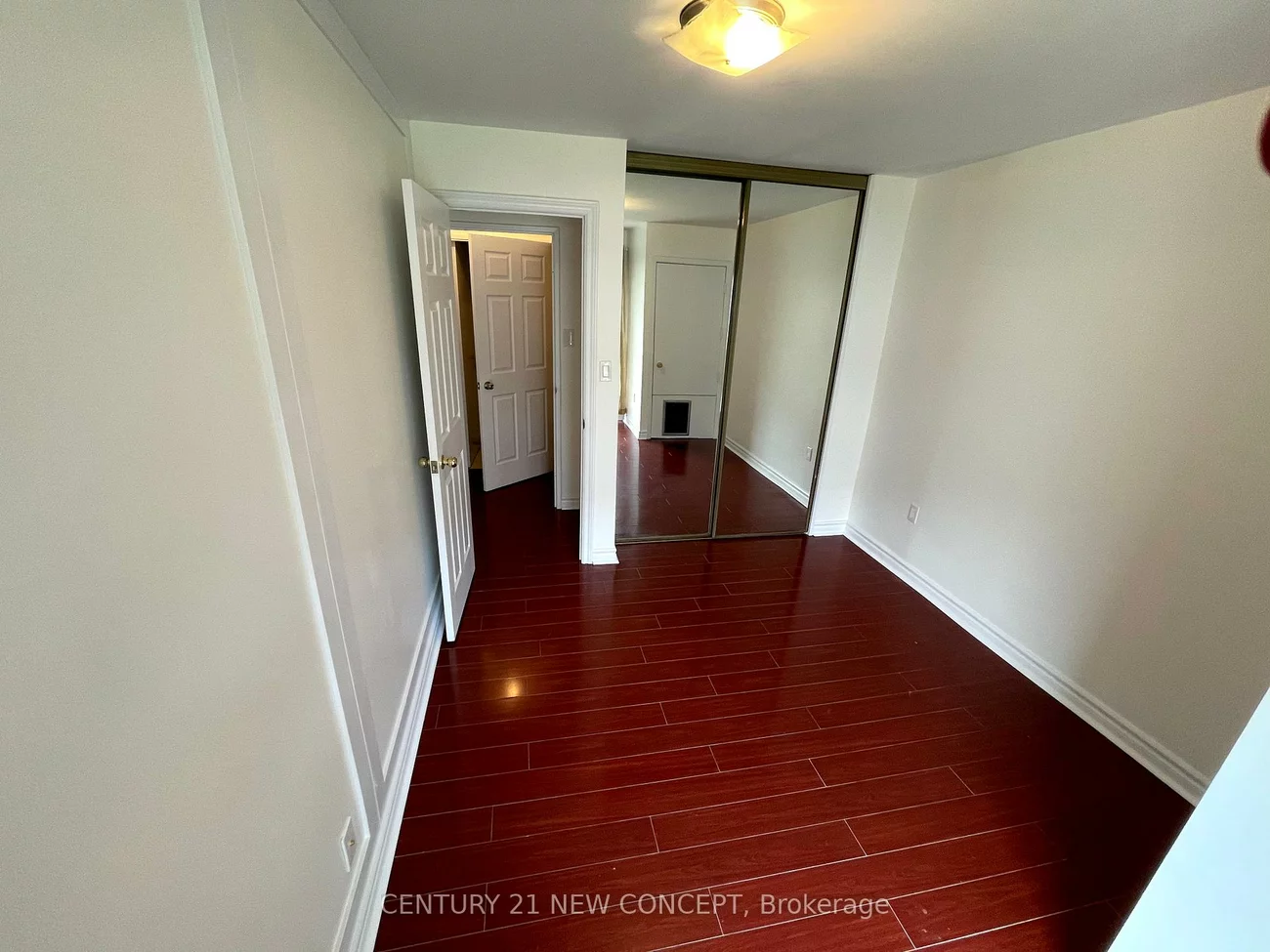 165, Cherokee, Pleasant View, Toronto