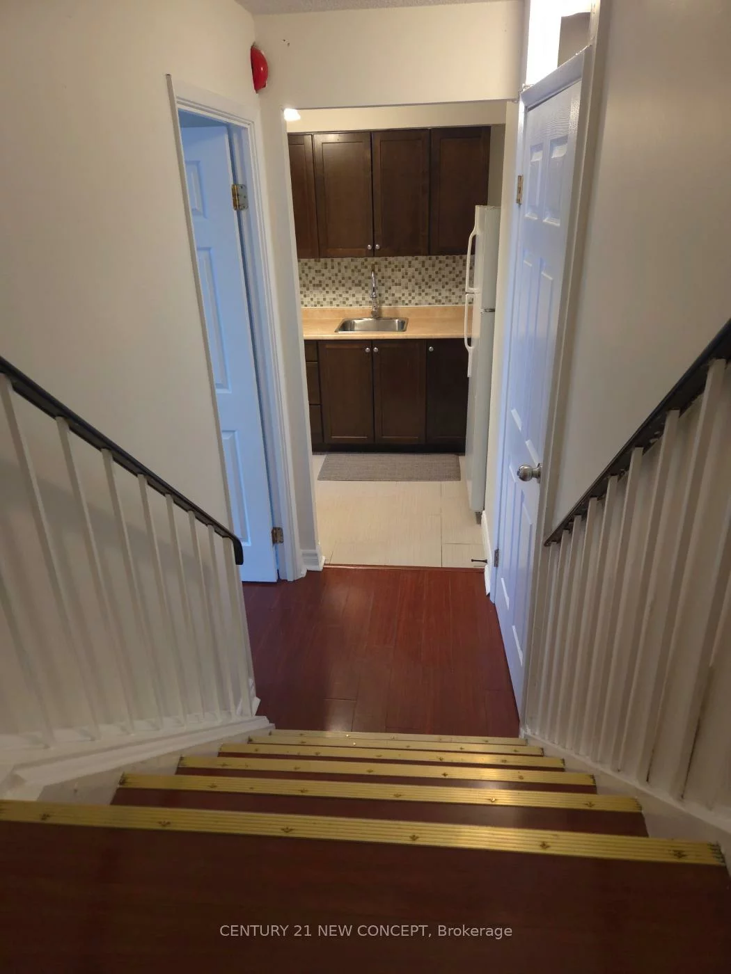 165, Cherokee, Pleasant View, Toronto