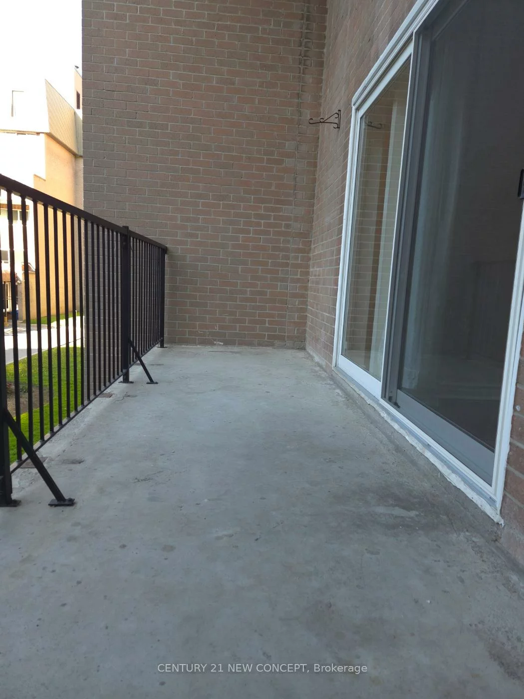 165, Cherokee, Pleasant View, Toronto