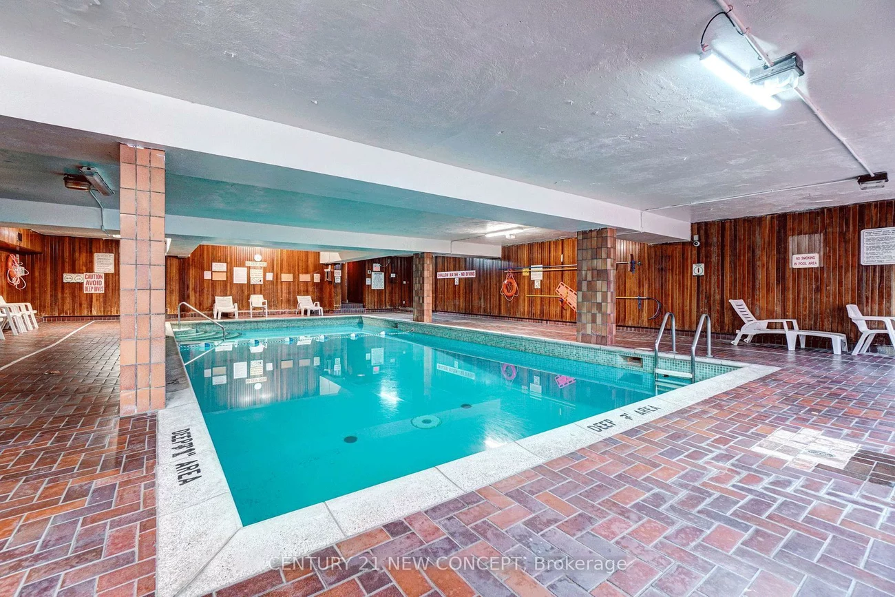 165, Cherokee, Pleasant View, Toronto