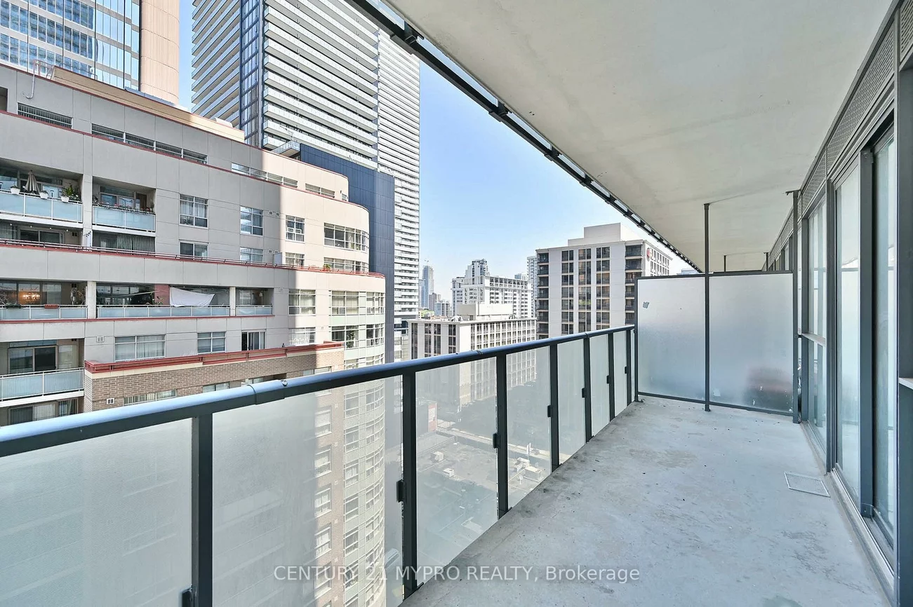 15, Grenville, Bay Street Corridor, Toronto