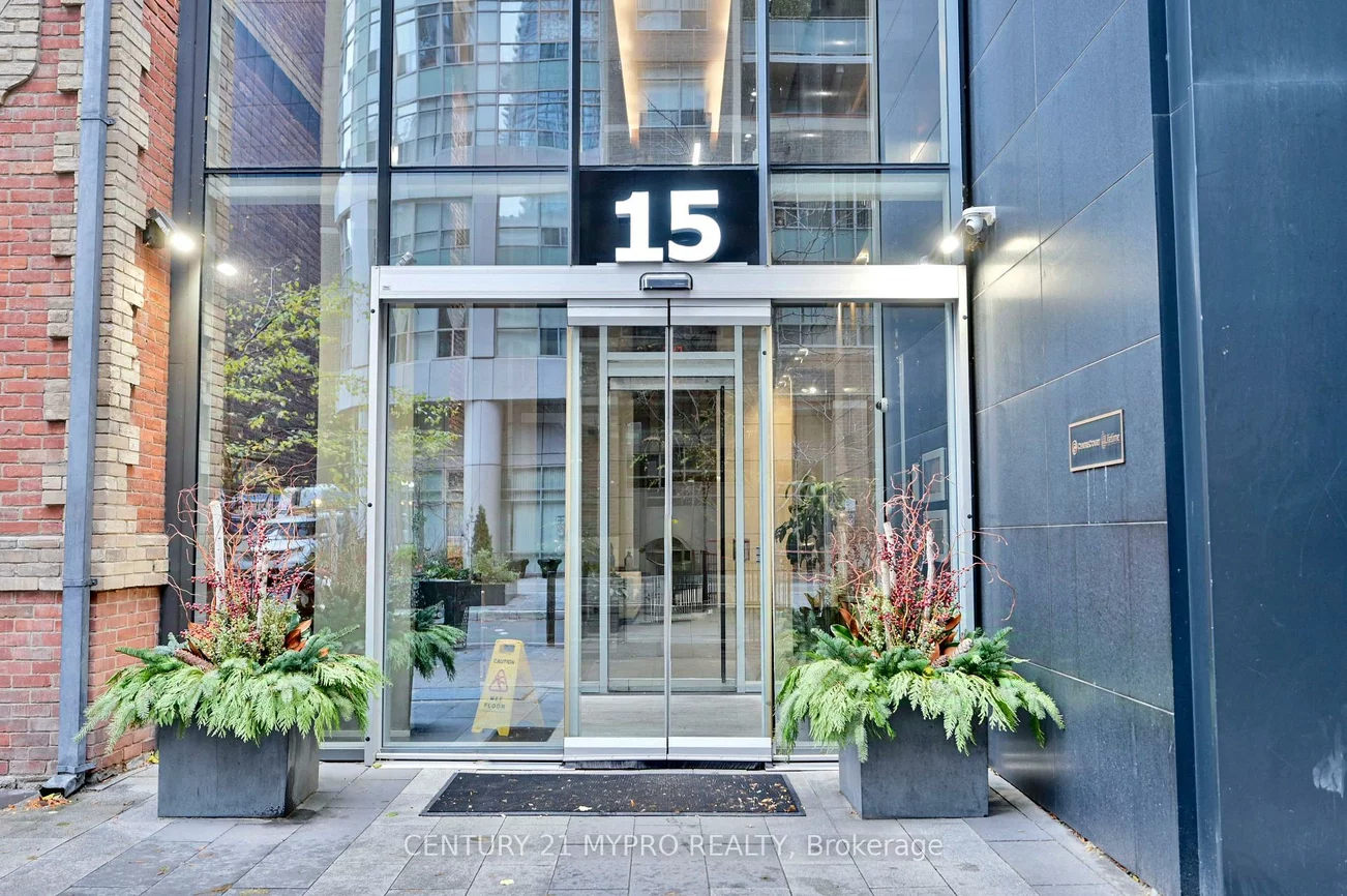 15, Grenville, Bay Street Corridor, Toronto