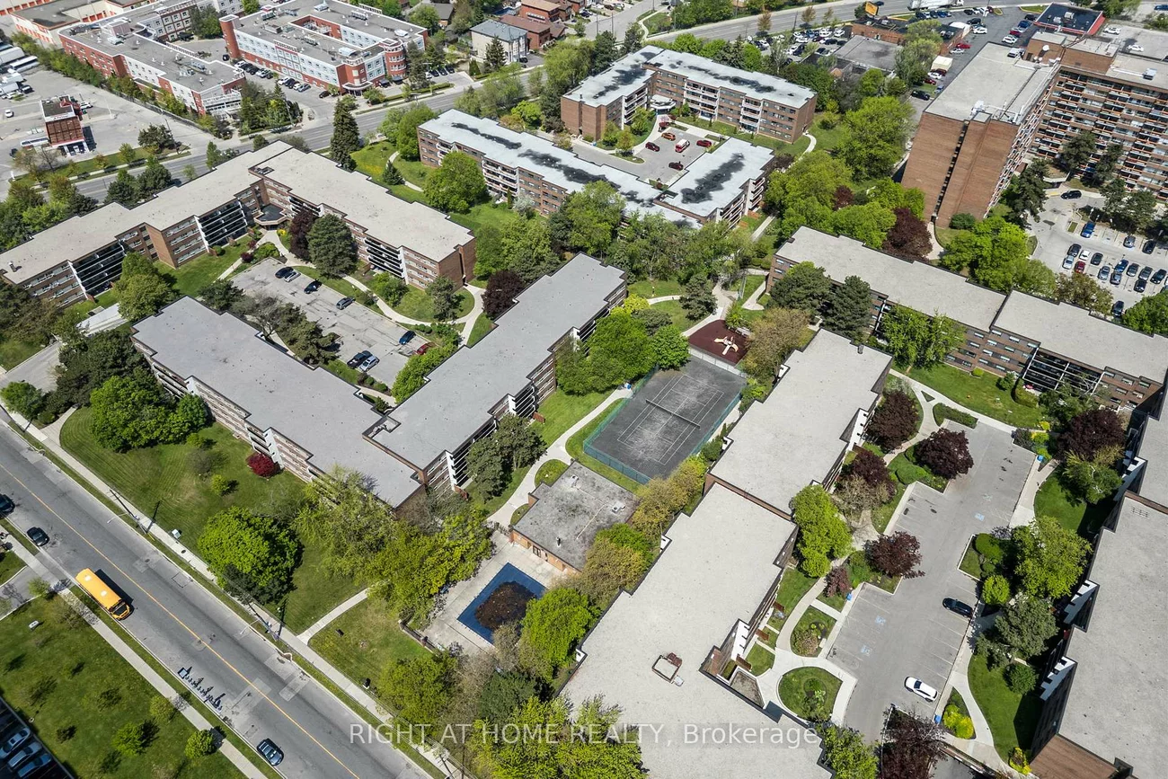 1801, O'Connor, Victoria Village, Toronto