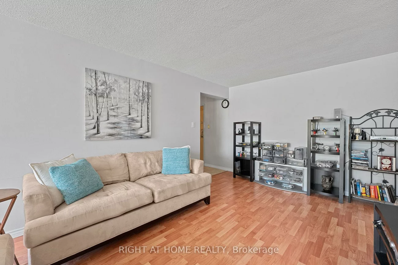 1801, O'Connor, Victoria Village, Toronto