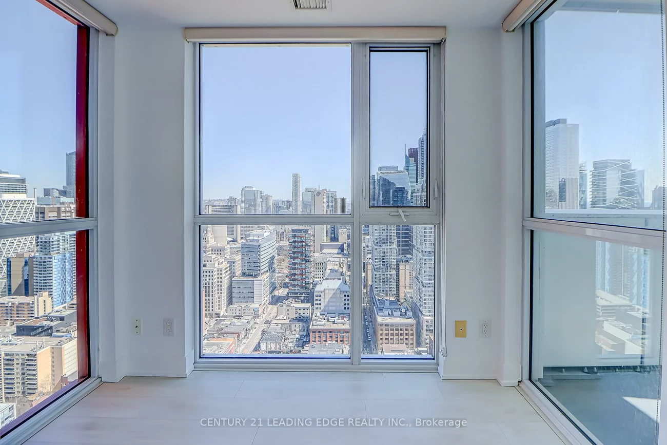 318, Richmond, Waterfront Communities C1, Toronto