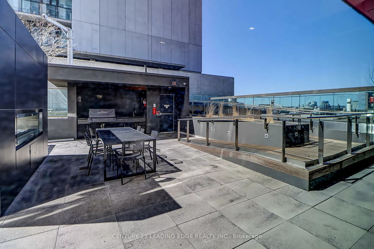 318, Richmond, Waterfront Communities C1, Toronto