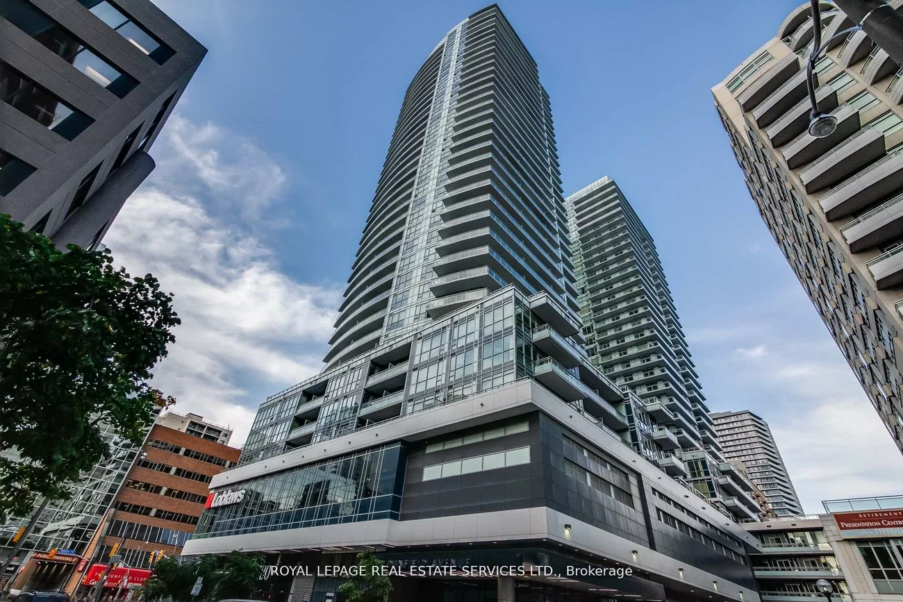 89, Dunfield, Mount Pleasant West, Toronto