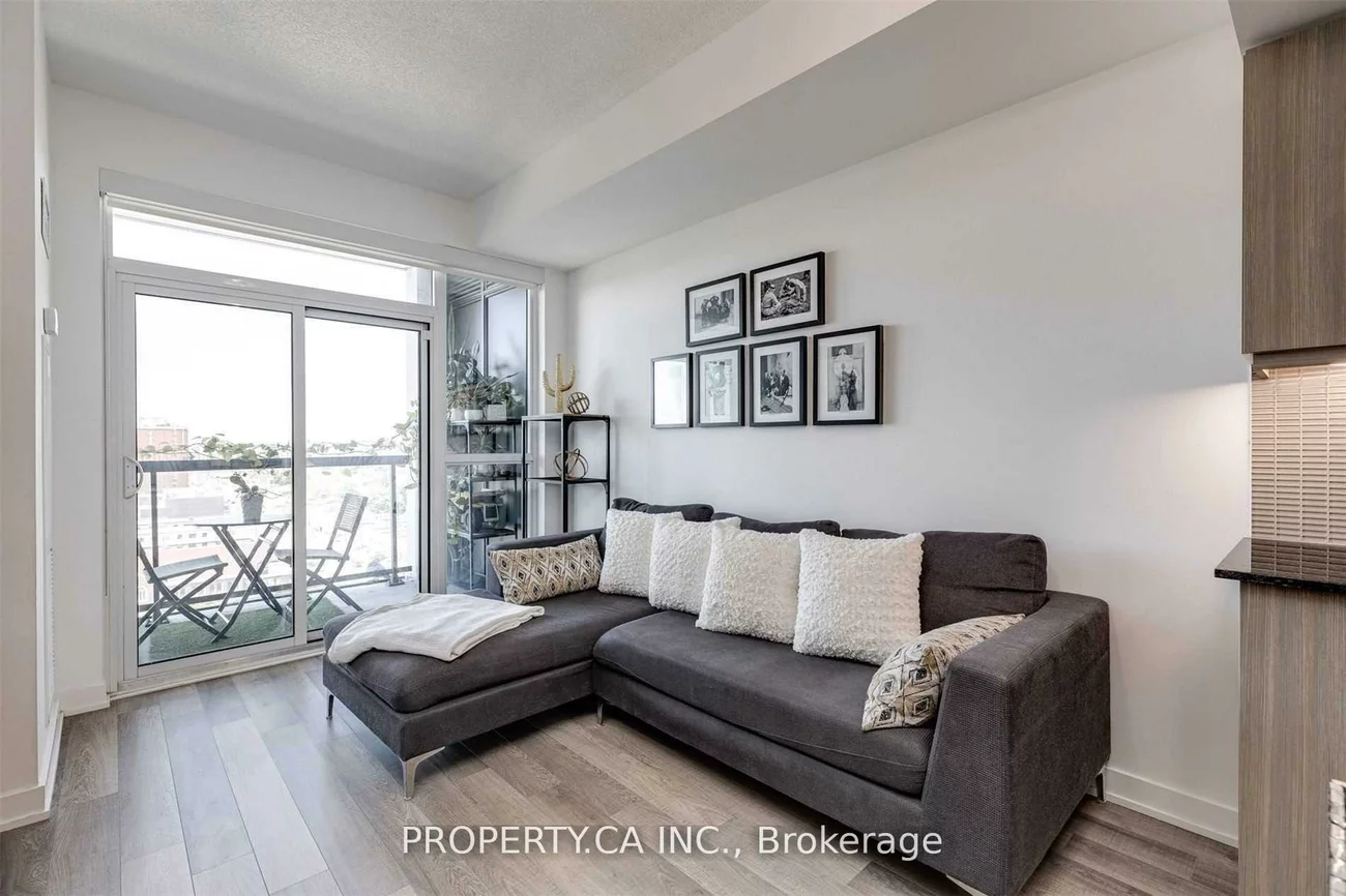 1603, Eglinton, Oakwood Village, Toronto