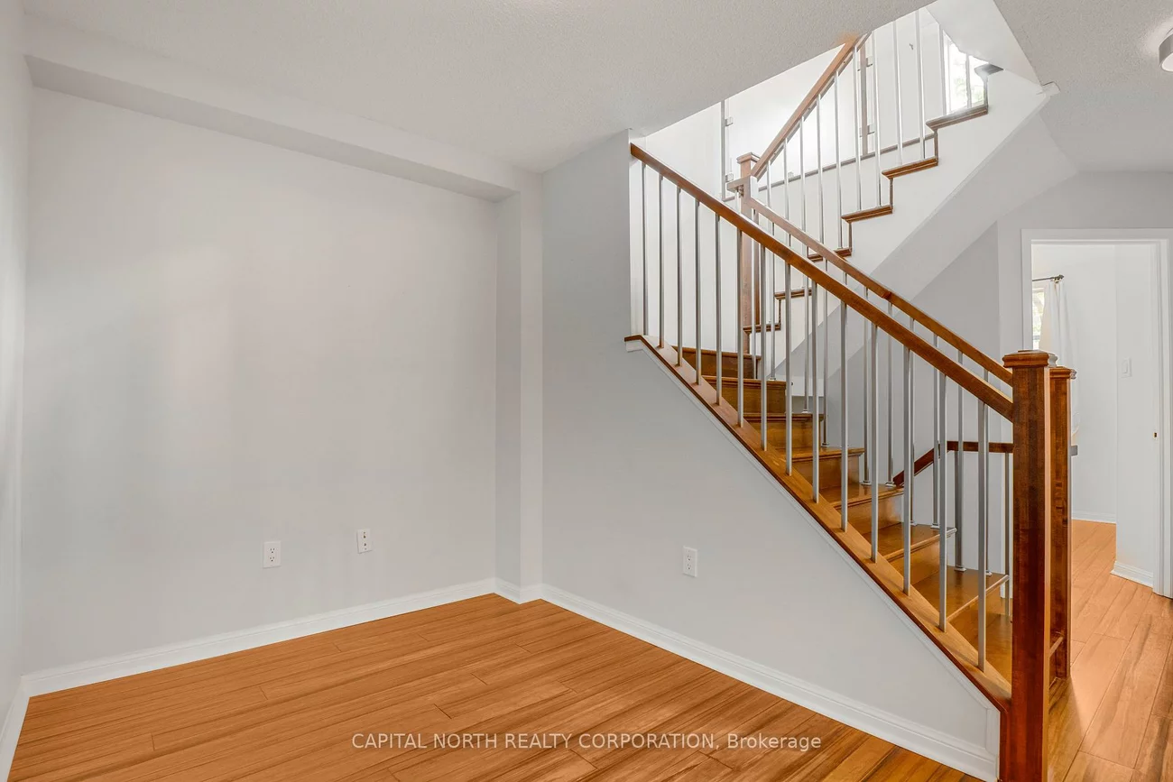51, Halton, Trinity-Bellwoods, Toronto