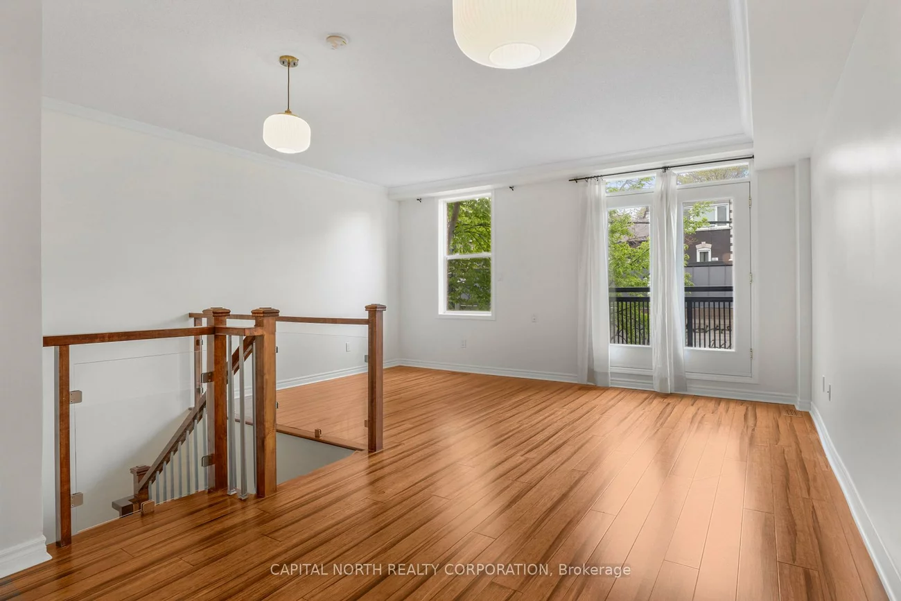 51, Halton, Trinity-Bellwoods, Toronto