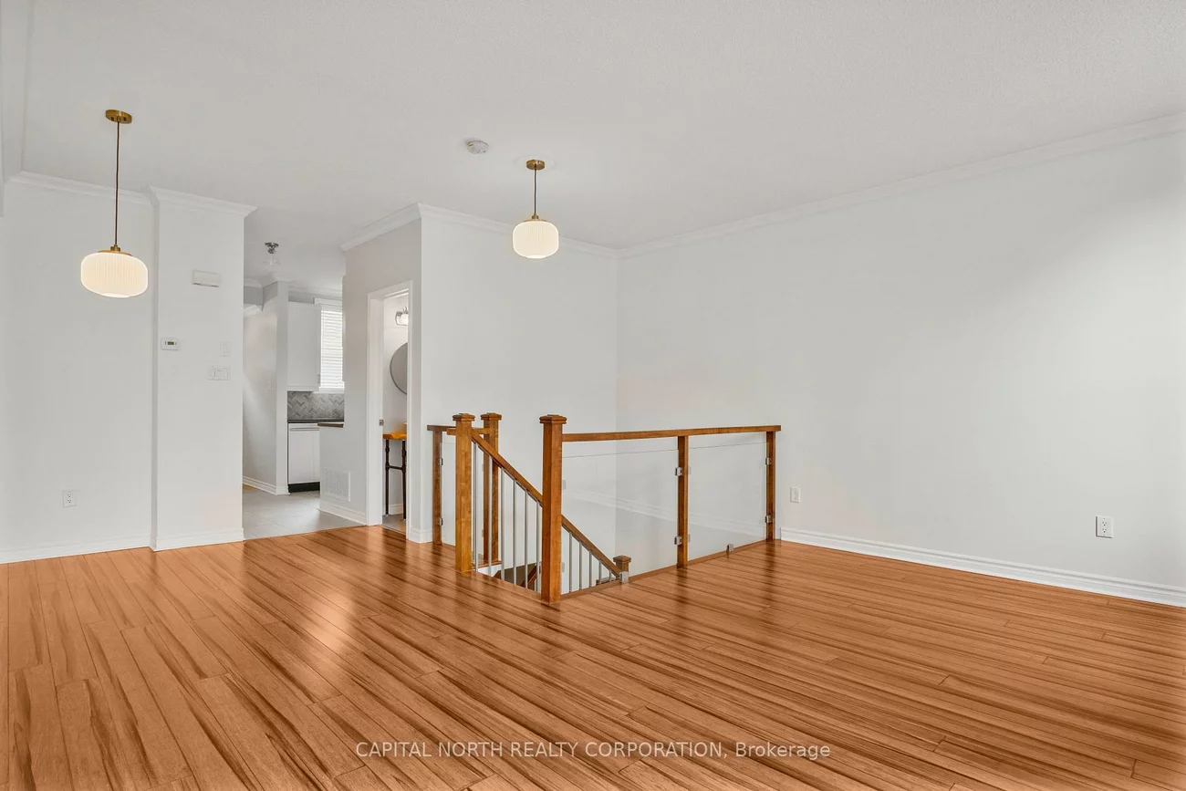 51, Halton, Trinity-Bellwoods, Toronto