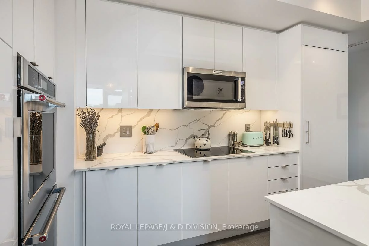 181, Bedford, Annex, Toronto