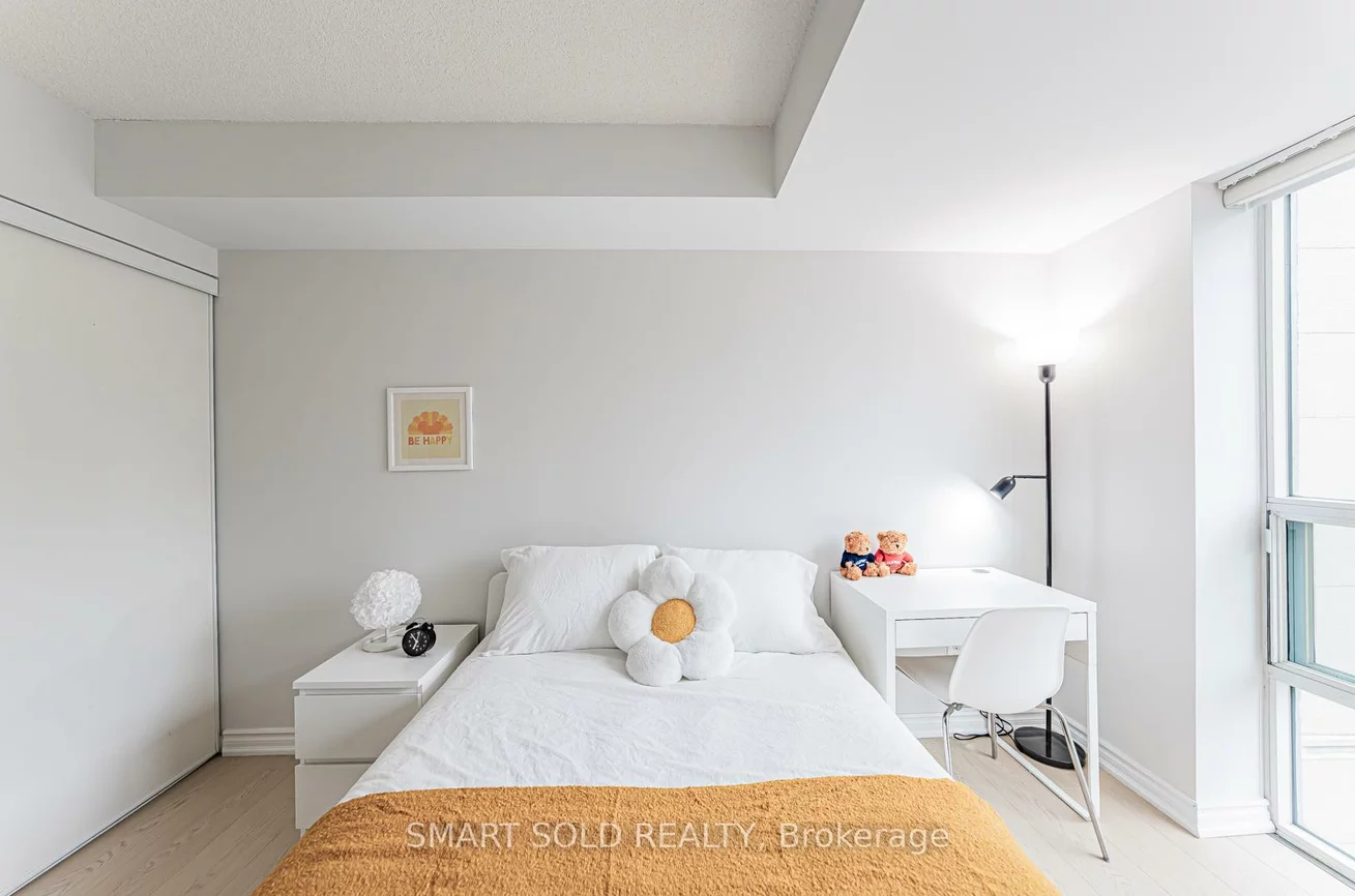 1, Pemberton, Newtonbrook East, Toronto