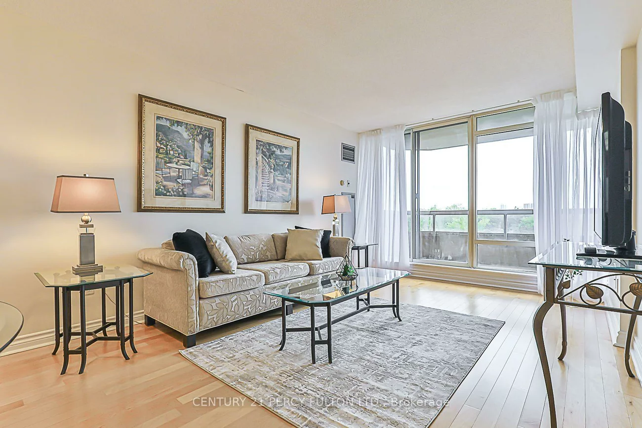 1200, Don Mills, Banbury-Don Mills, Toronto