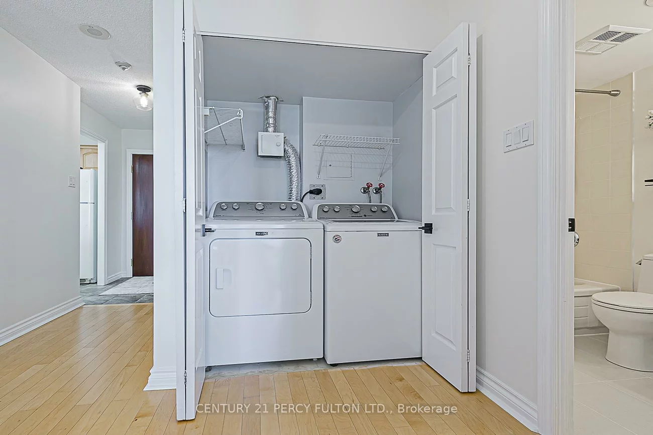 1200, Don Mills, Banbury-Don Mills, Toronto