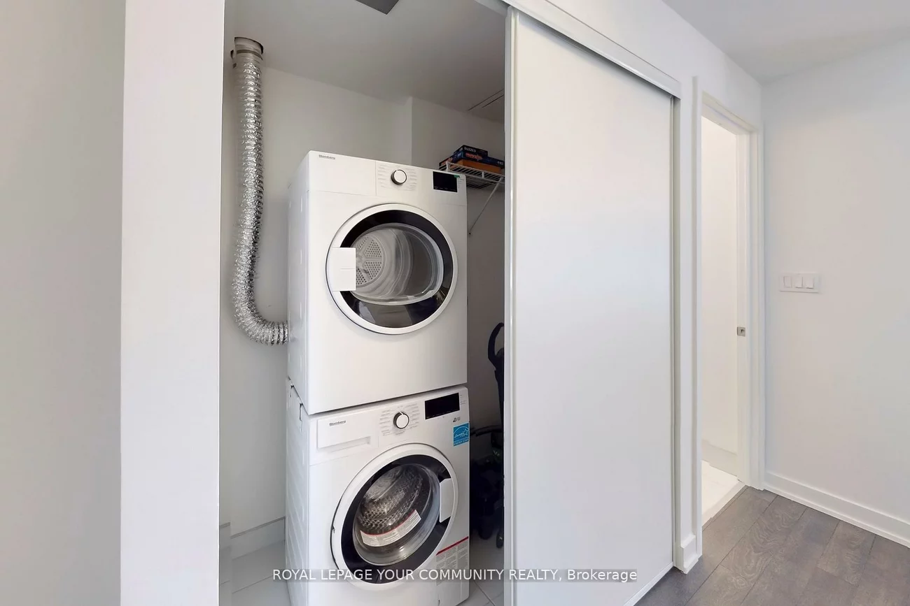 50, Ordnance, Niagara, Toronto