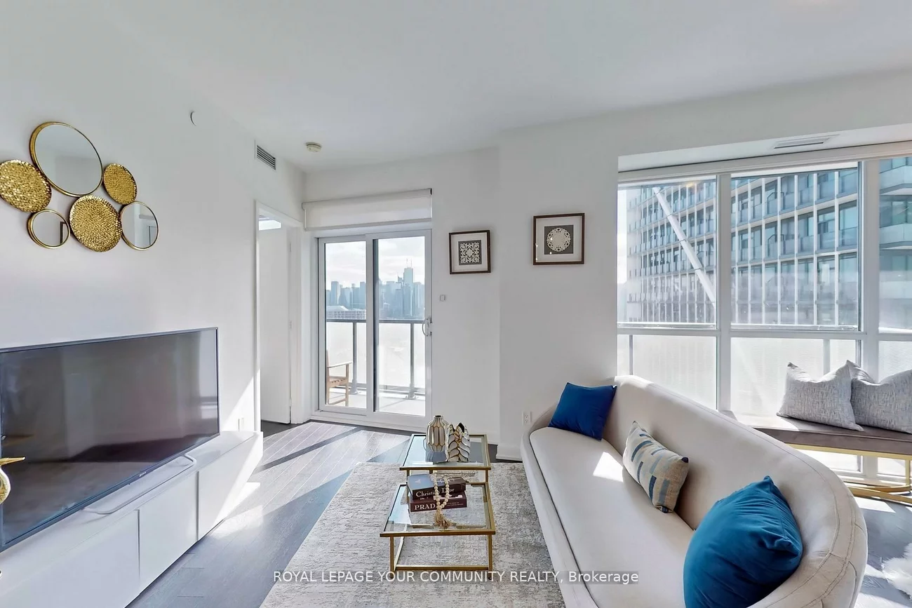 50, Ordnance, Niagara, Toronto
