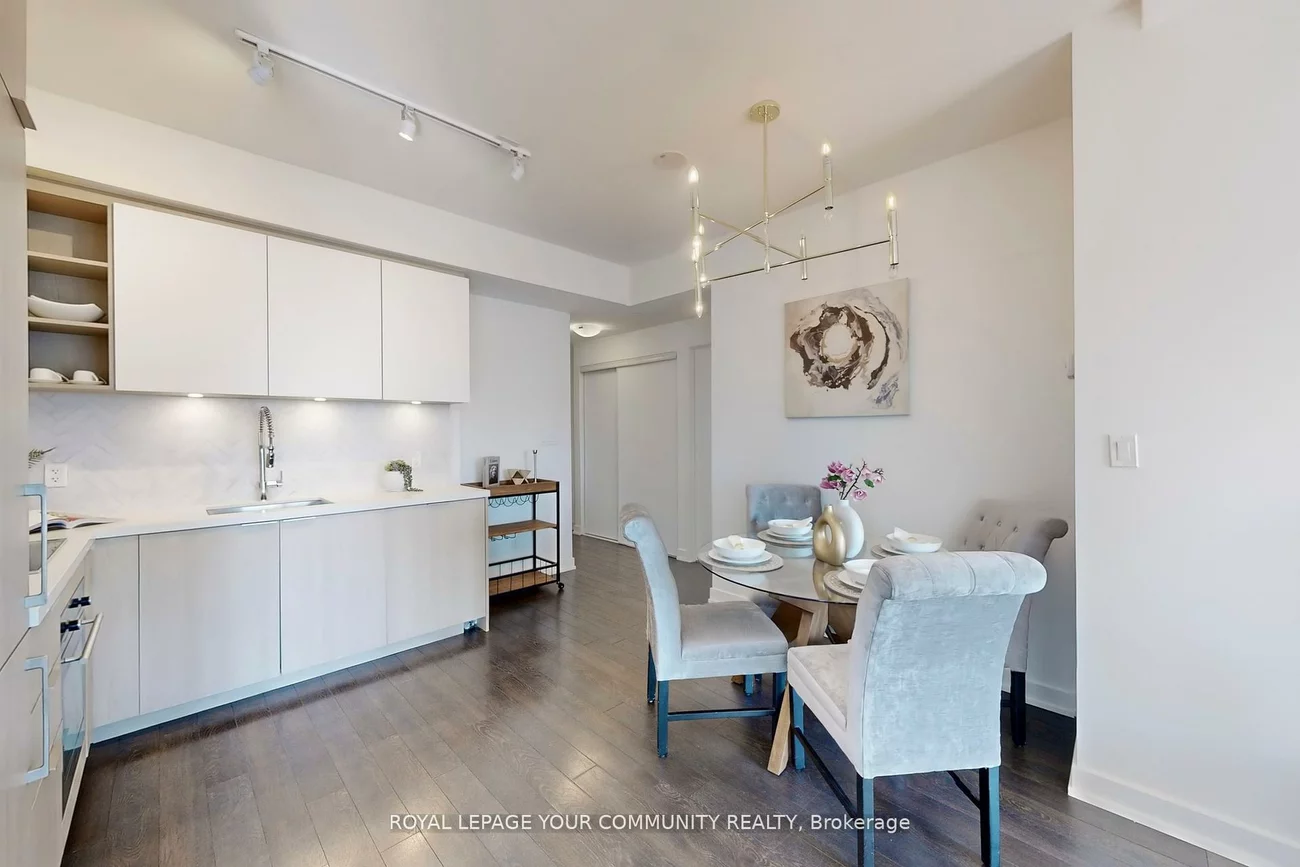 50, Ordnance, Niagara, Toronto